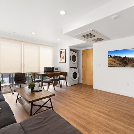 Modern Getaway In The Heart Of La Near Usc, Private Room With Share Living Room And Kitchen ロサンゼルス エクステリア 写真