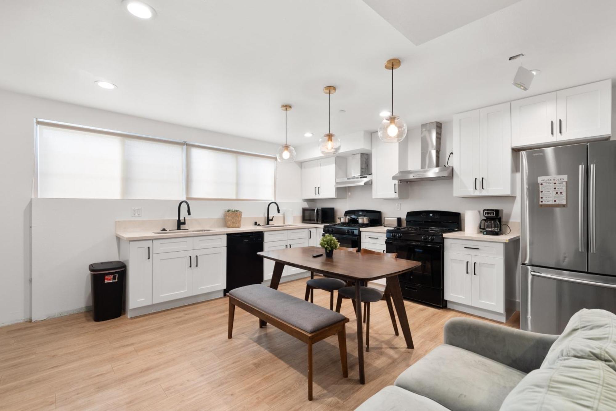 Modern Getaway In The Heart Of La Near Usc, Private Room With Share Living Room And Kitchen ロサンゼルス エクステリア 写真